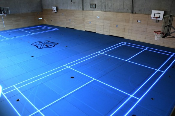 ASB Squash budowa kortu szklana podloga 