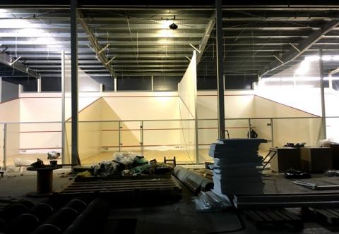 budowa kortow do squasha ASB w Gliwicach w klubie Time4 Rackets